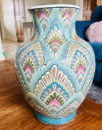 1970 hand painted ceramic - hand,